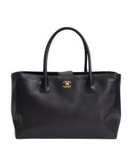 CHANEL Сумка с короткими ручками