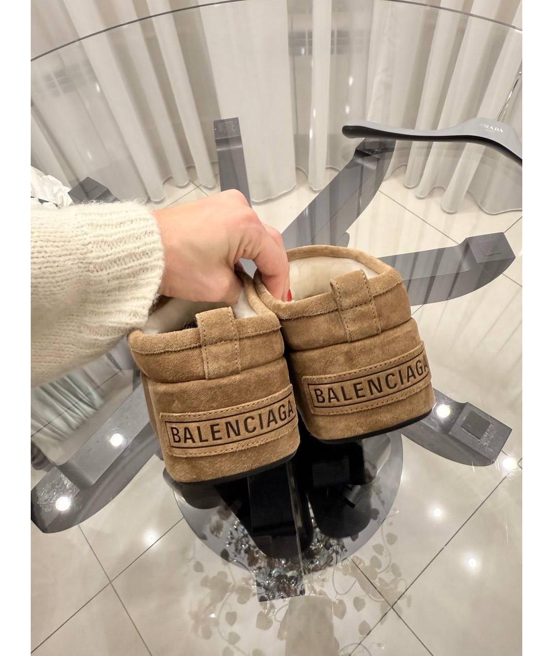 BALENCIAGA Бежевые замшевые сабо, фото 4