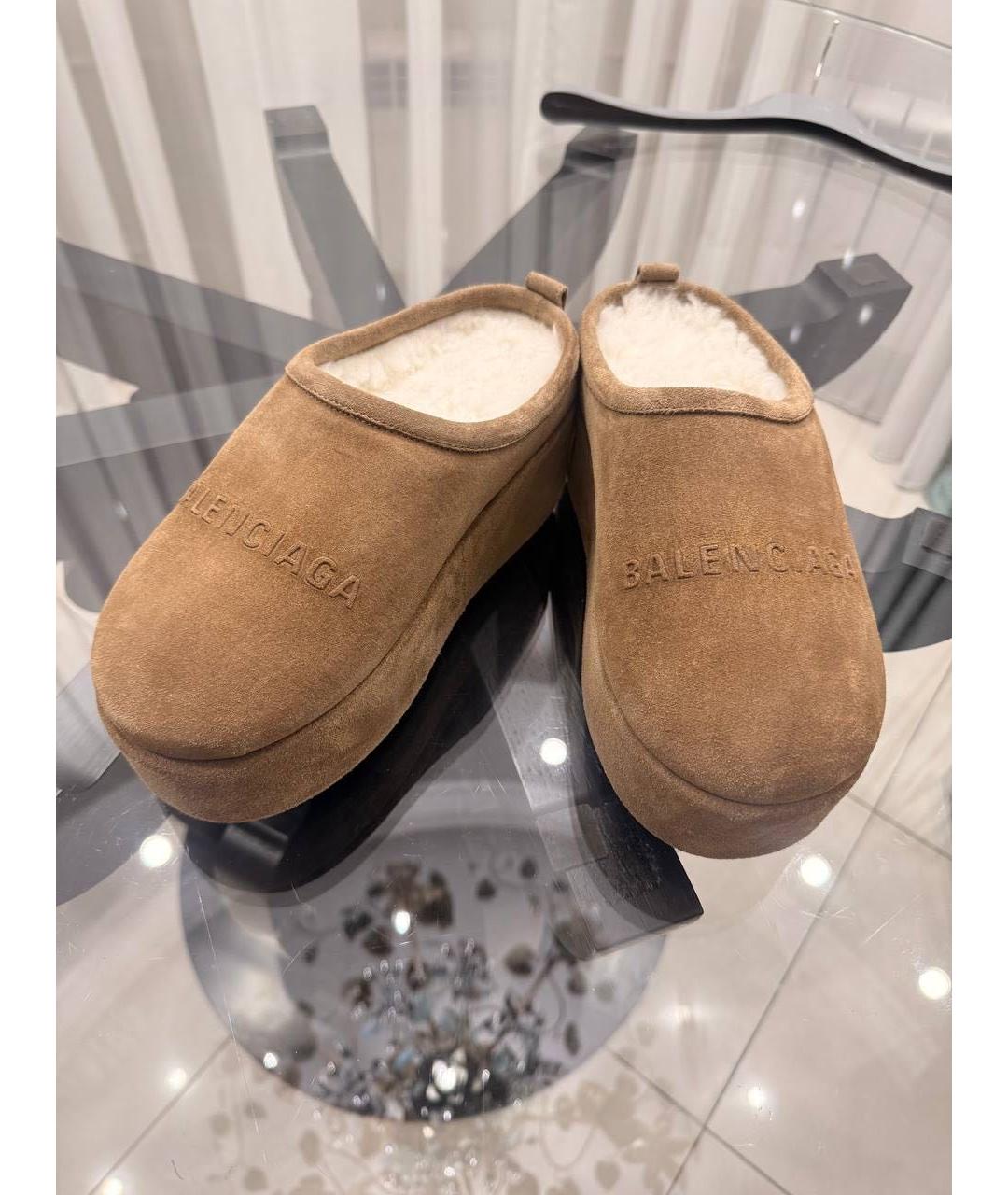 BALENCIAGA Бежевые замшевые сабо, фото 6