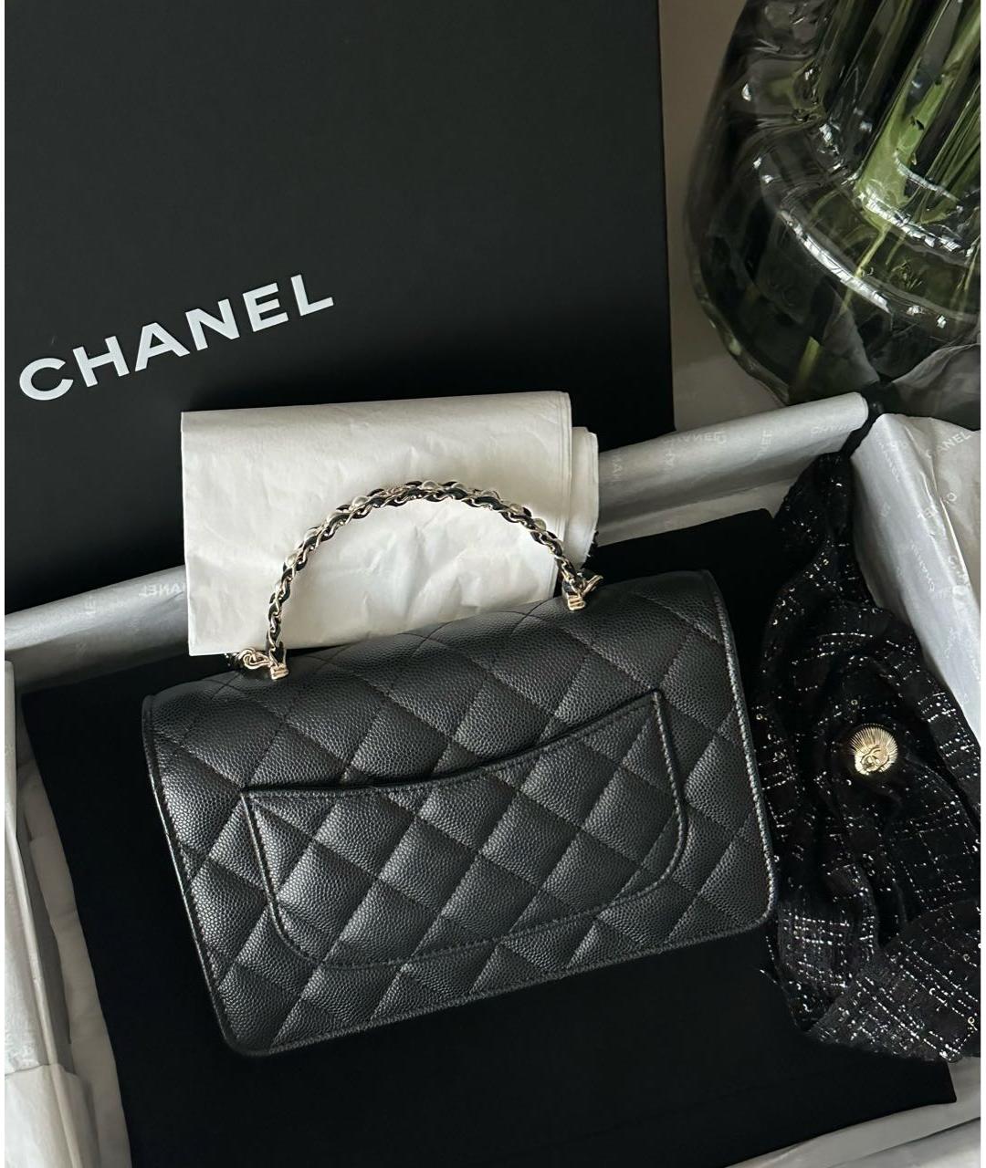 CHANEL Черная кожаная сумка с короткими ручками, фото 3