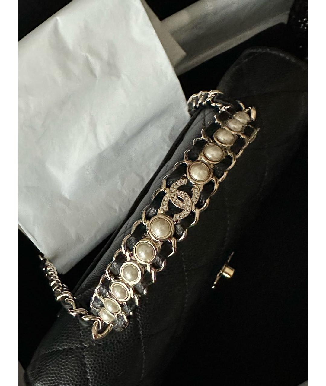 CHANEL Черная кожаная сумка с короткими ручками, фото 4