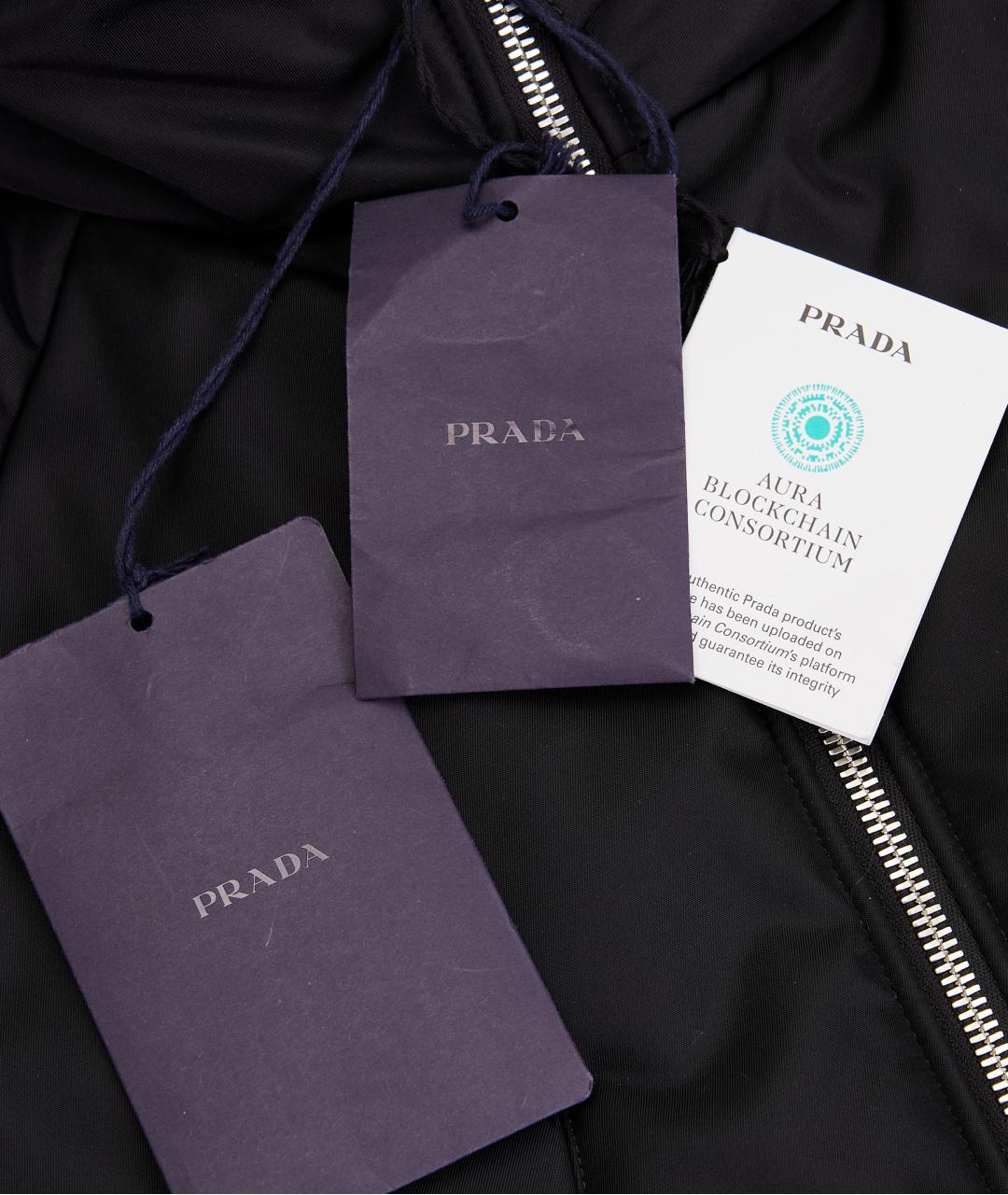 PRADA Черный полиамидовый пуховик, фото 5