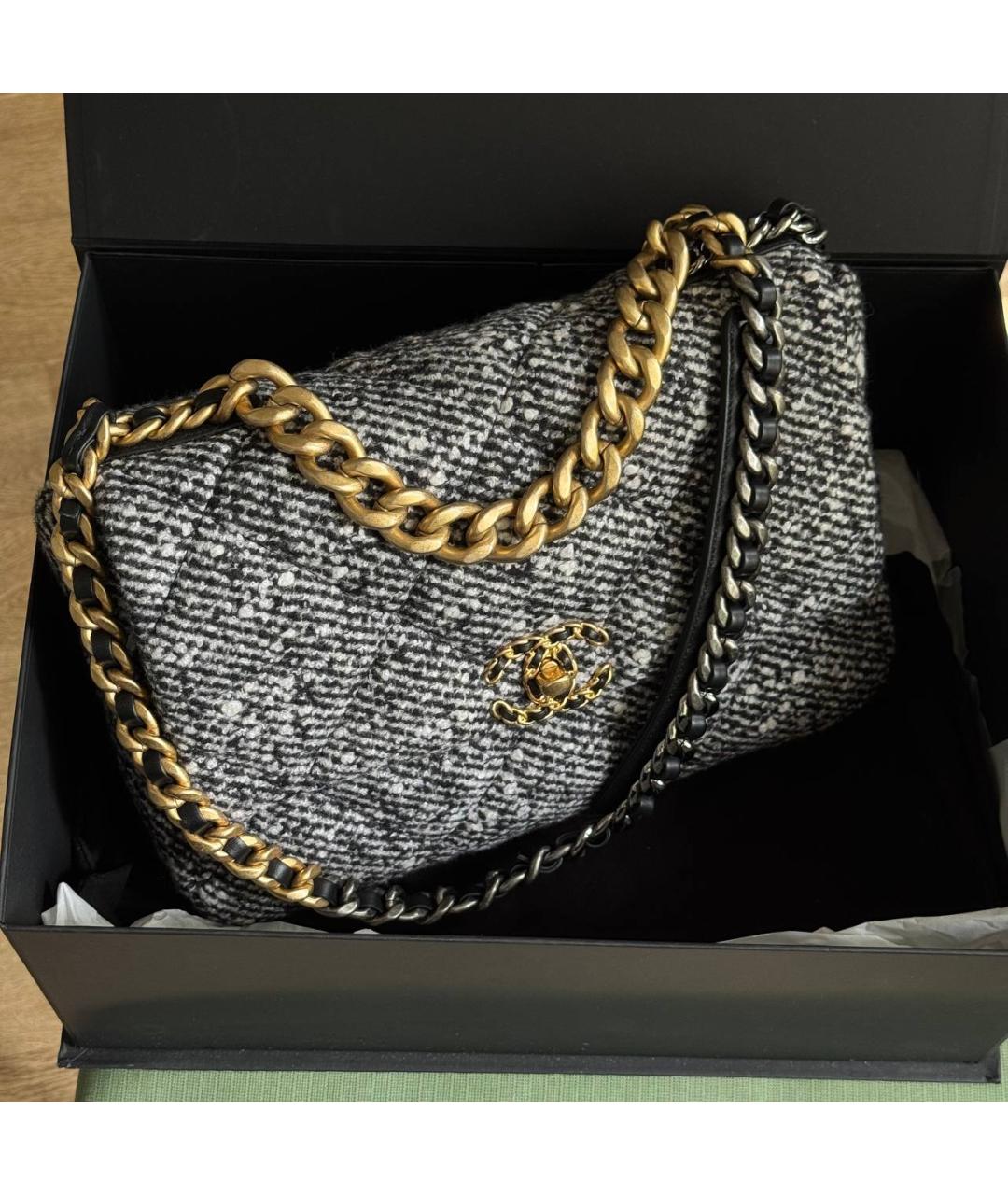 CHANEL Серая твидовая сумка через плечо, фото 2