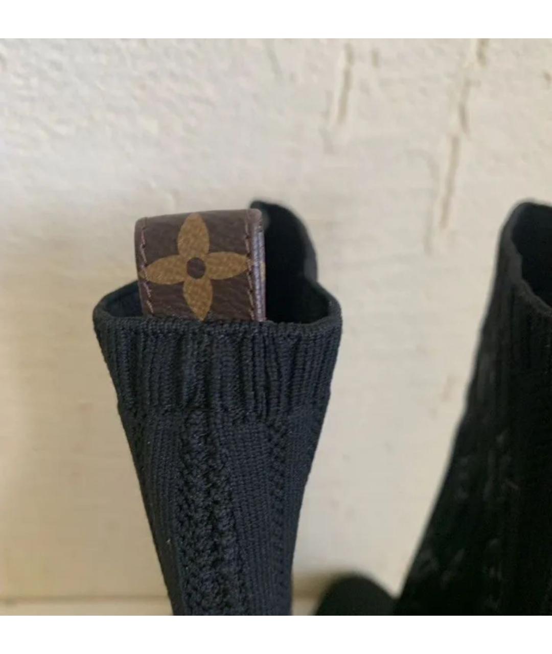 LOUIS VUITTON Черные ботильоны, фото 4