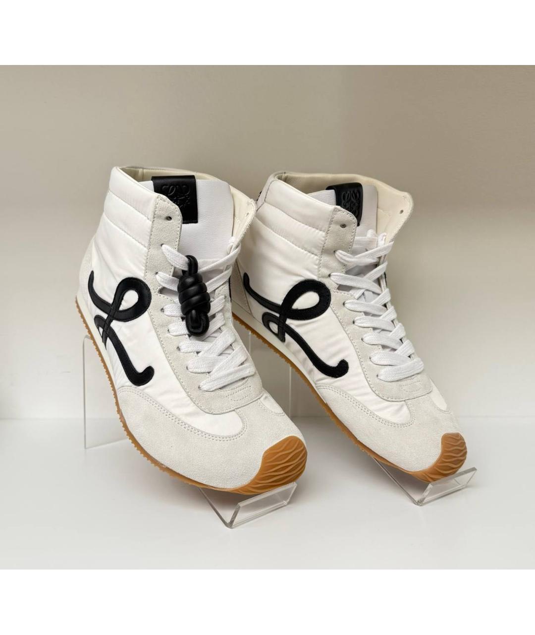 LOEWE Белые кожаные кроссовки, фото 2