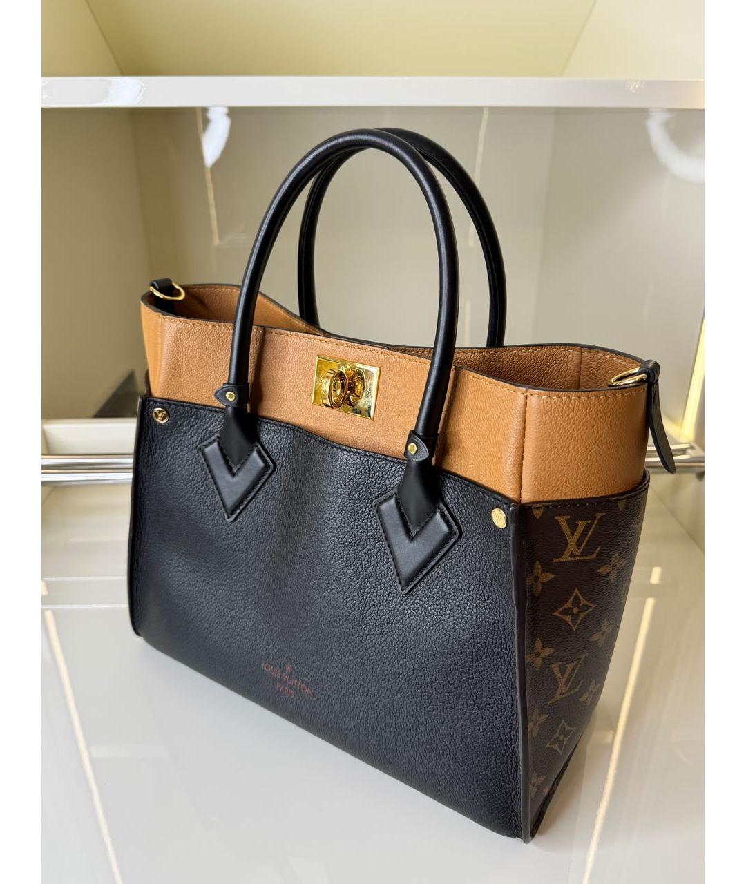 LOUIS VUITTON Черная кожаная сумка с короткими ручками, фото 2