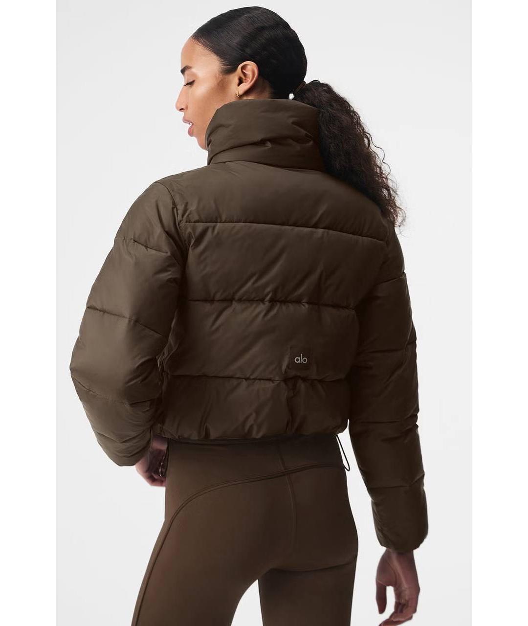 ALO YOGA Коричневый полиэстеровый пуховик, фото 3