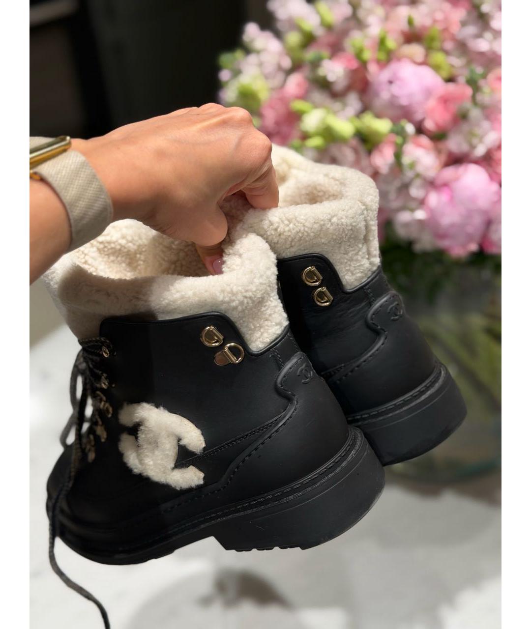 CHANEL Черные кожаные ботинки, фото 4