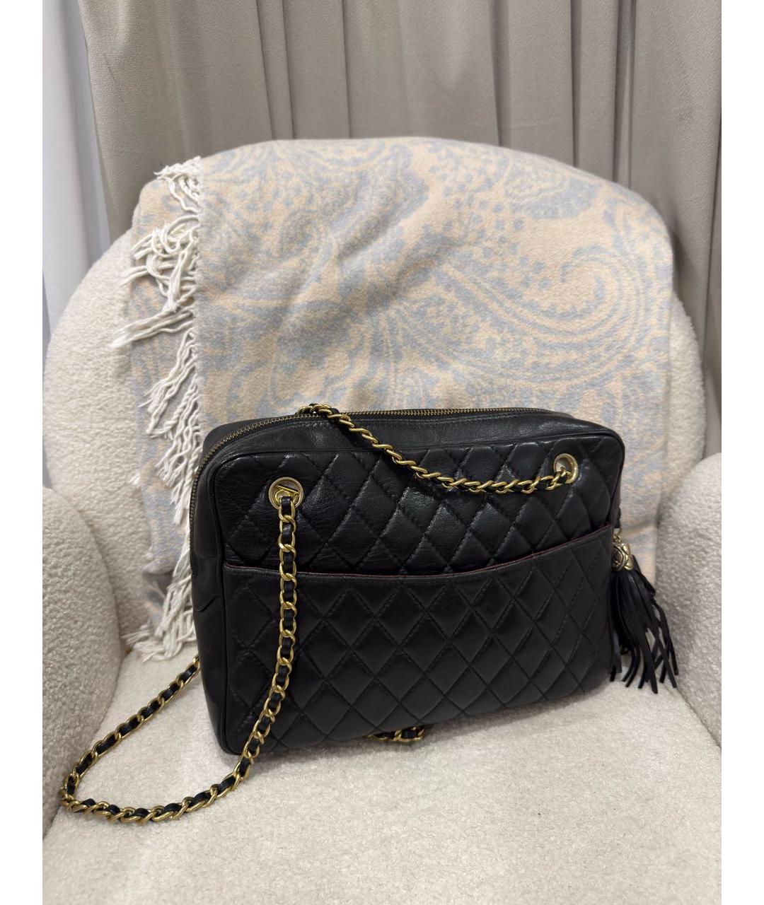CHANEL Черная кожаная сумка через плечо, фото 2