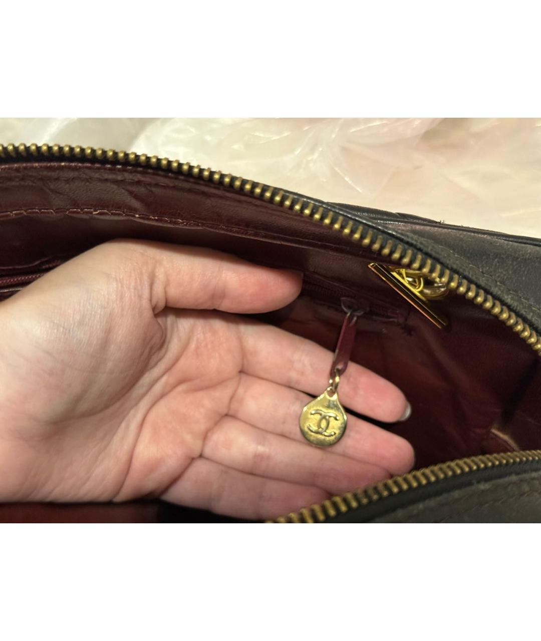 CHANEL Черная кожаная сумка через плечо, фото 7