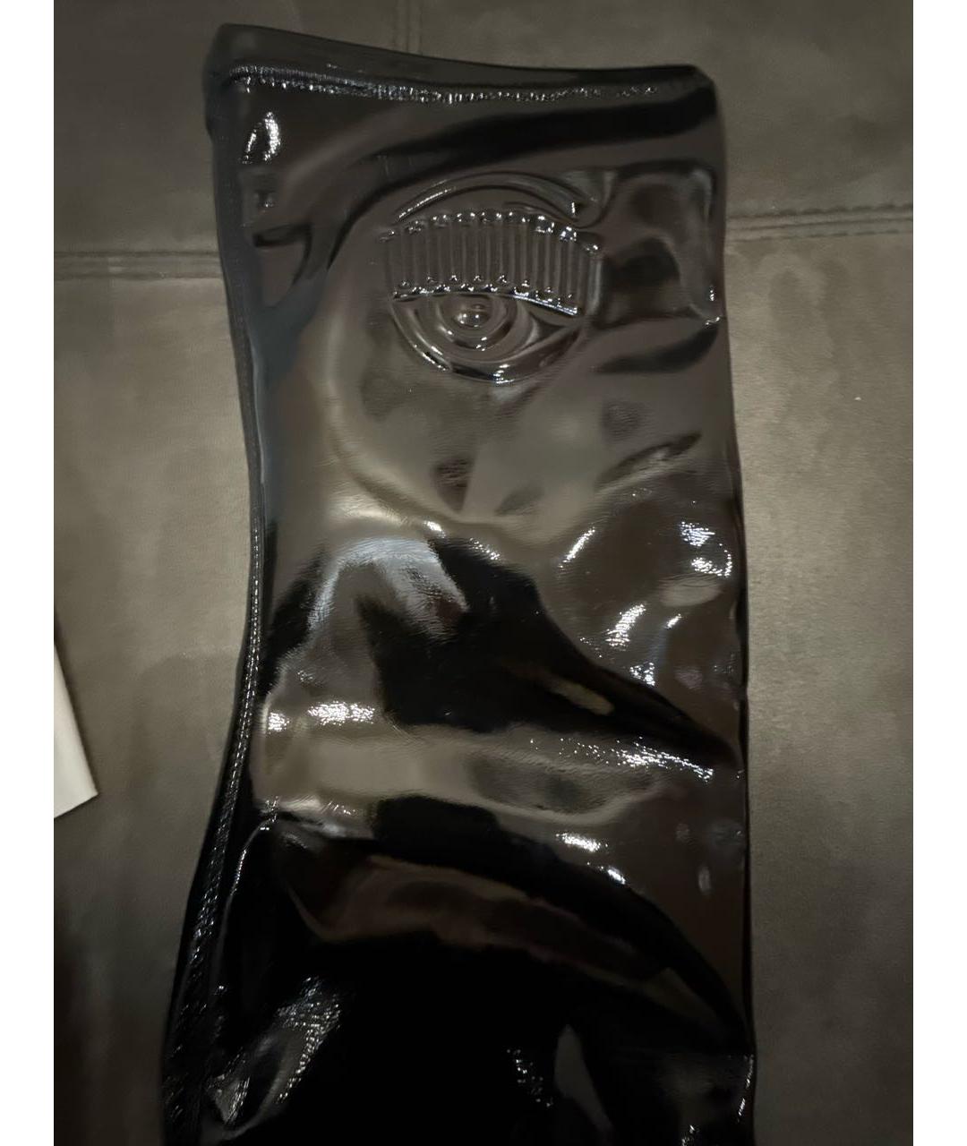 CHIARA FERRAGNI Черные ботфорты из лакированной кожи, фото 5