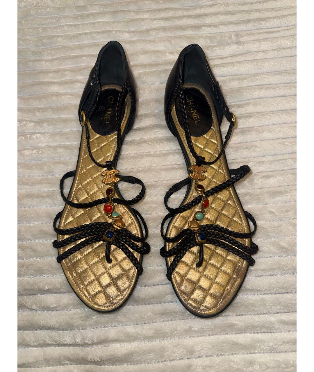 CHANEL Черные кожаные сандалии, фото 3