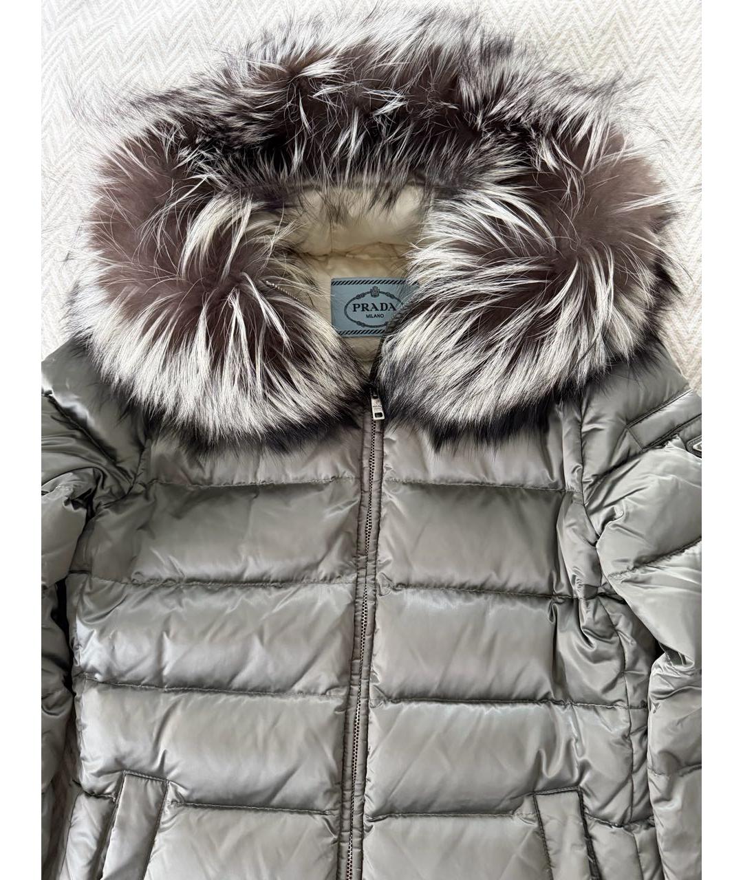 PRADA Серый полиэстеровый пуховик, фото 3
