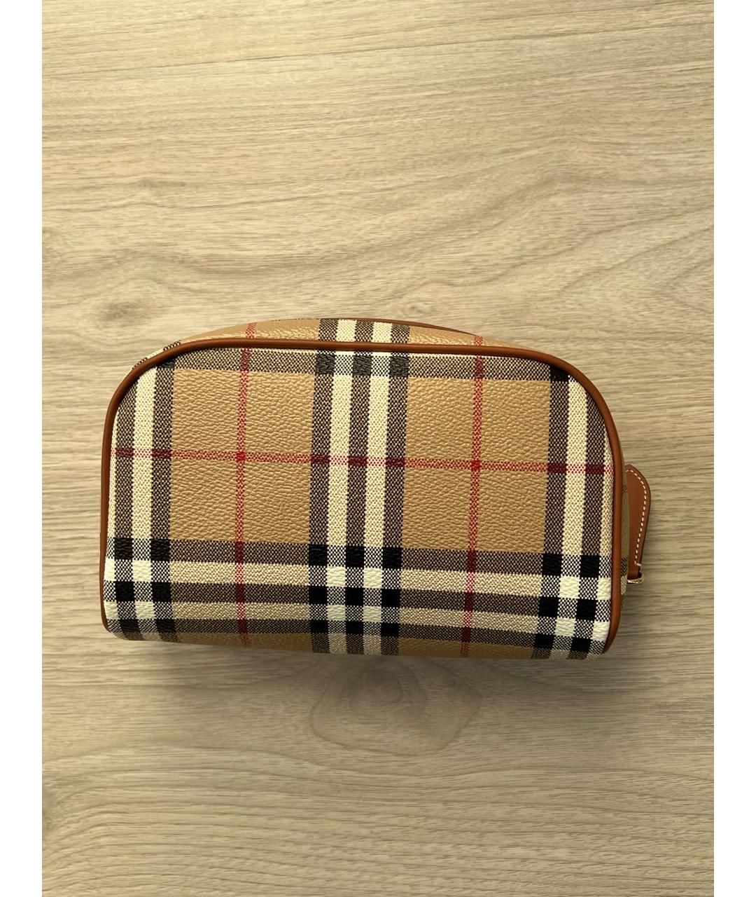 BURBERRY Бежевая косметичка, фото 2