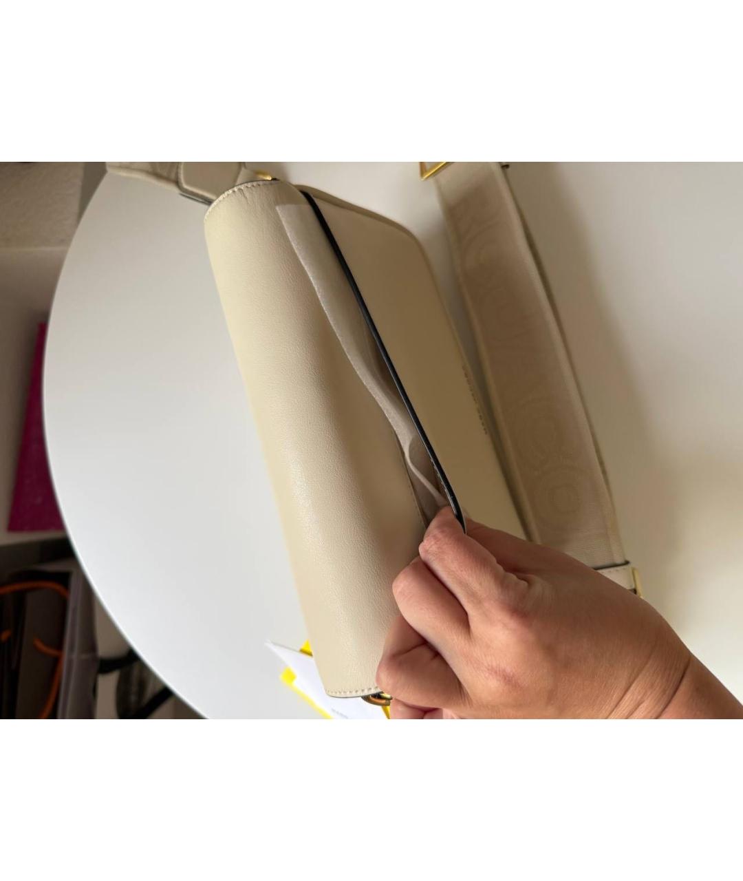 MARC JACOBS Бежевая кожаная сумка через плечо, фото 3