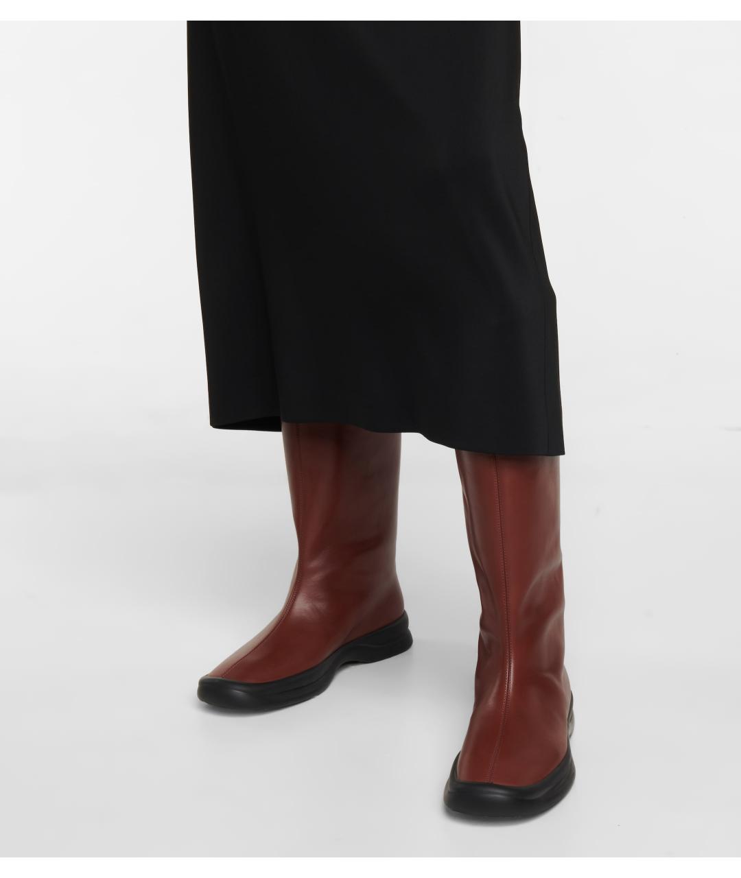 THE ROW Коричневые кожаные сапоги, фото 6