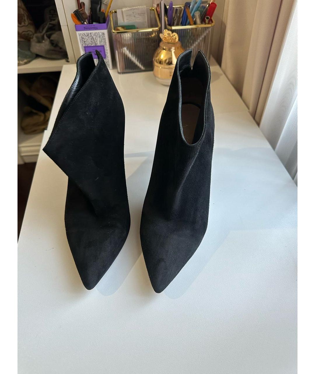 GIANVITO ROSSI Черные замшевые ботильоны, фото 2