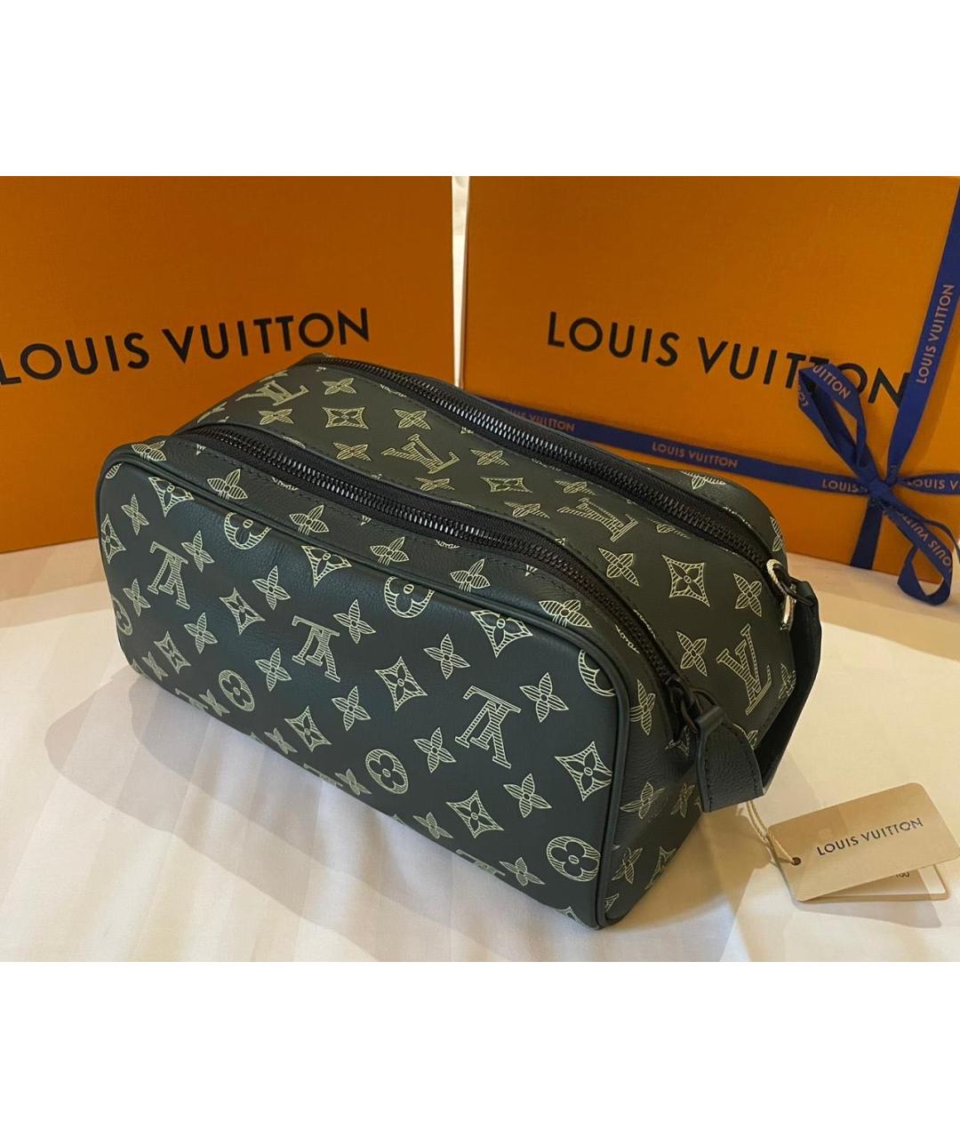 LOUIS VUITTON Зеленая кожаная барсетка, фото 6