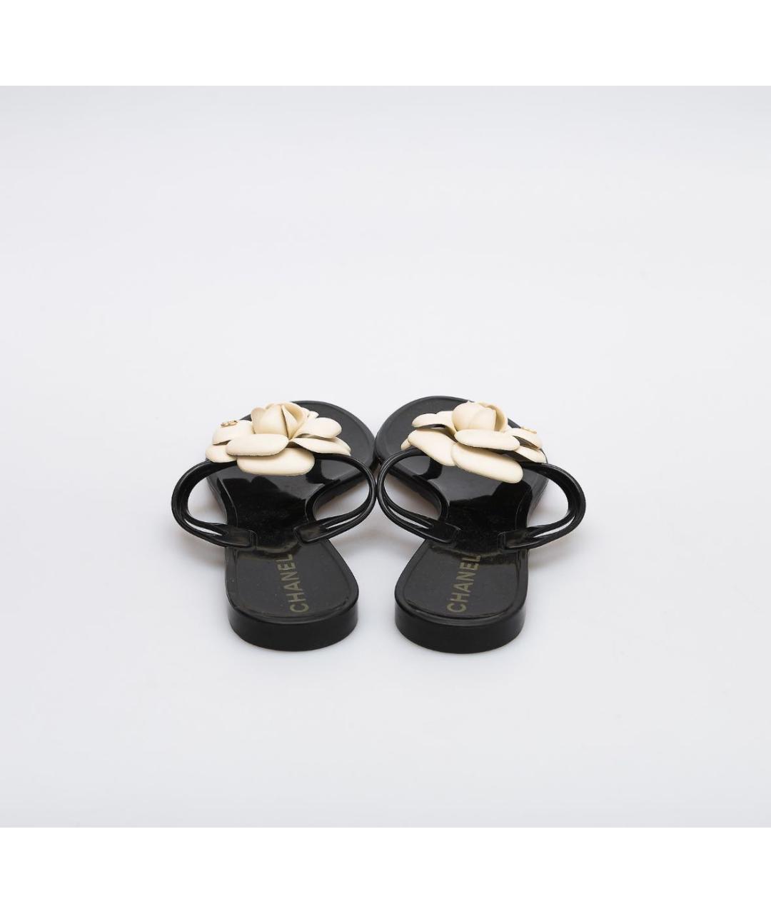 CHANEL Черные резиновые шлепанцы, фото 3