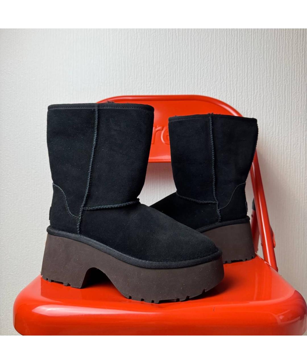 UGG AUSTRALIA Черные замшевые полусапоги, фото 6