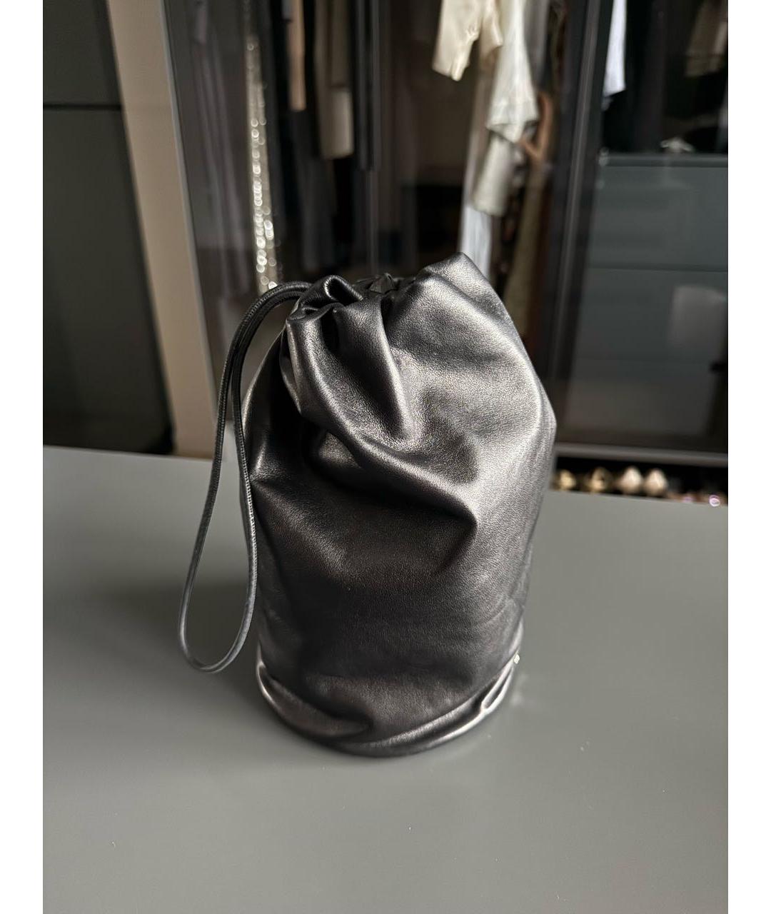 THE ROW Черная кожаная сумка с короткими ручками, фото 2