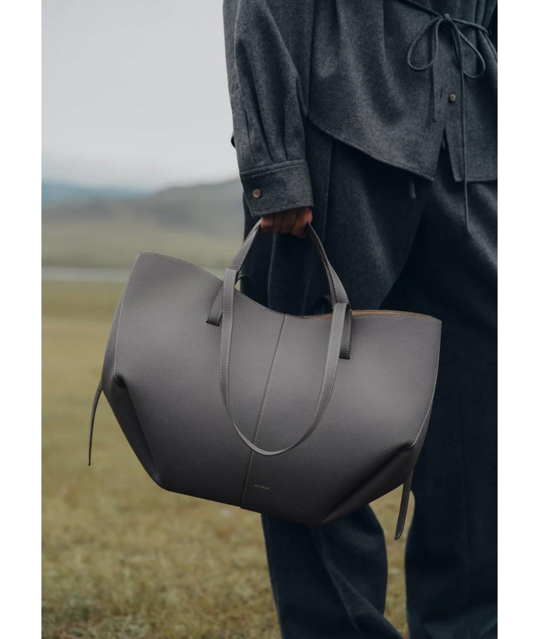 POLENE Серая кожаная сумка тоут, фото 2