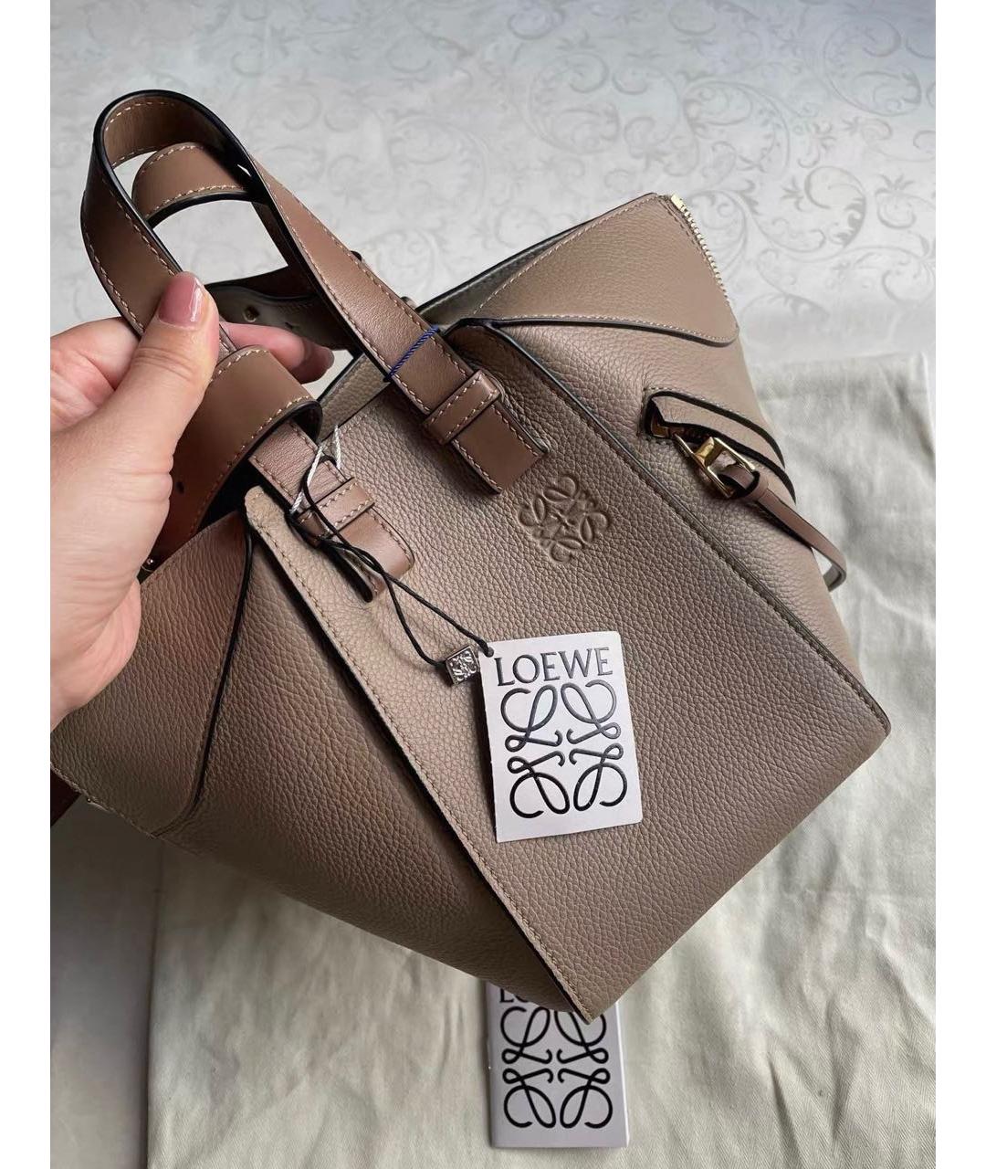 LOEWE Бежевая кожаная сумка с короткими ручками, фото 2
