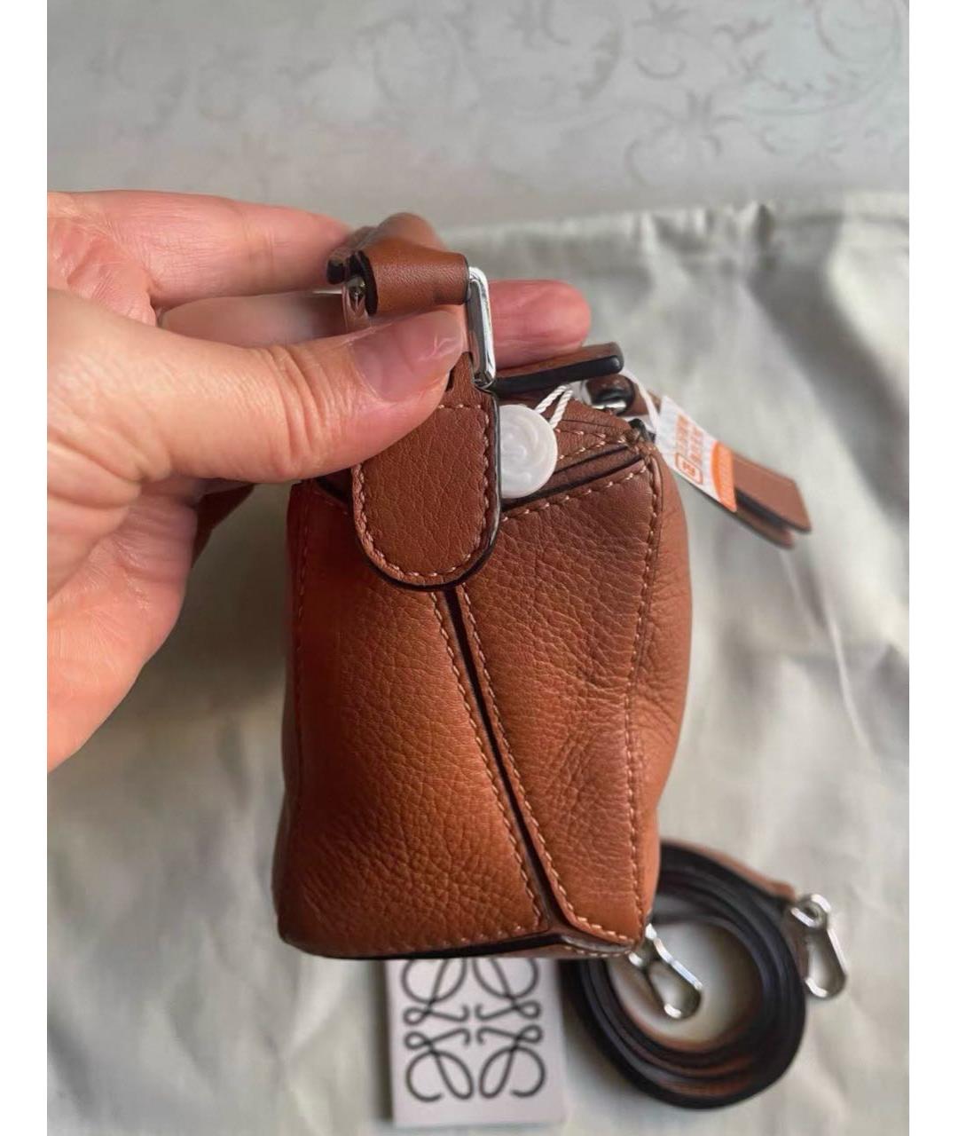LOEWE Коричневая кожаная сумка с короткими ручками, фото 5