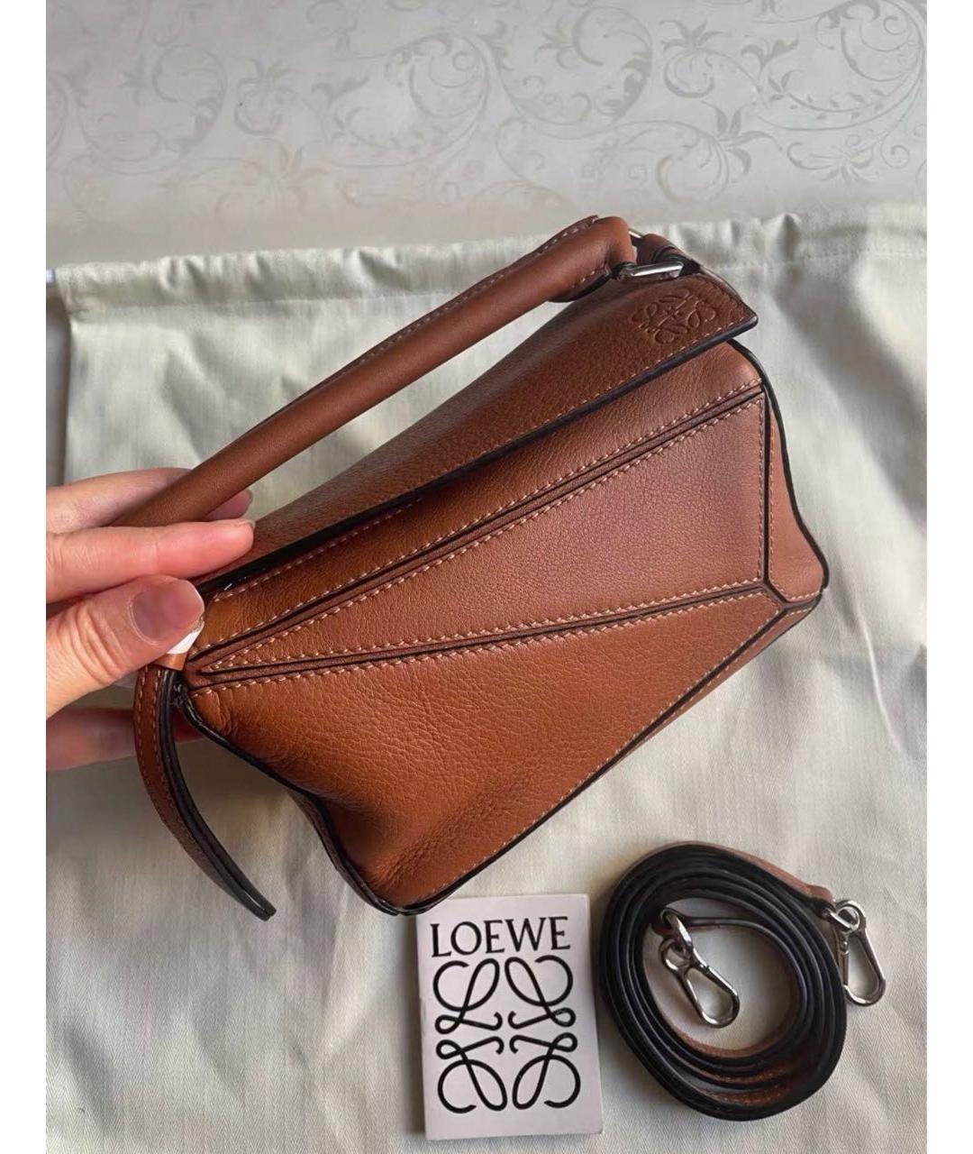 LOEWE Коричневая кожаная сумка с короткими ручками, фото 2