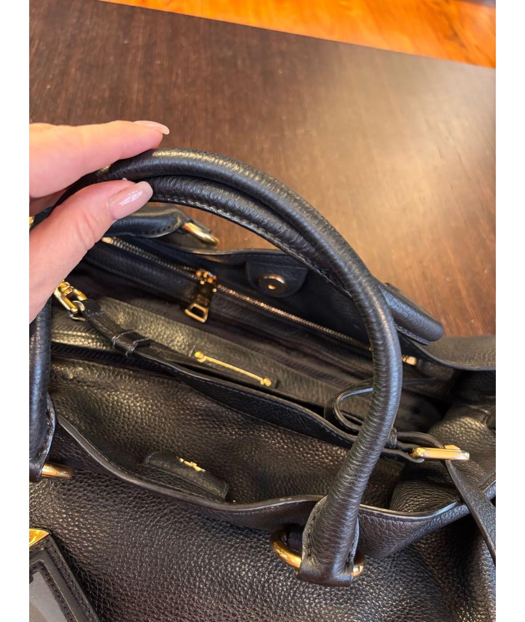 PRADA Черная кожаная сумка тоут, фото 7
