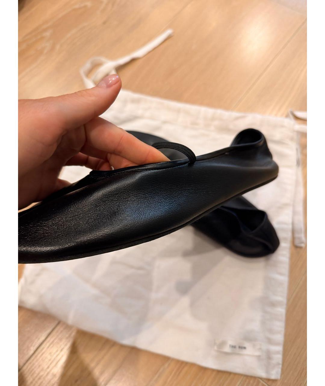 THE ROW Черные кожаные балетки, фото 3