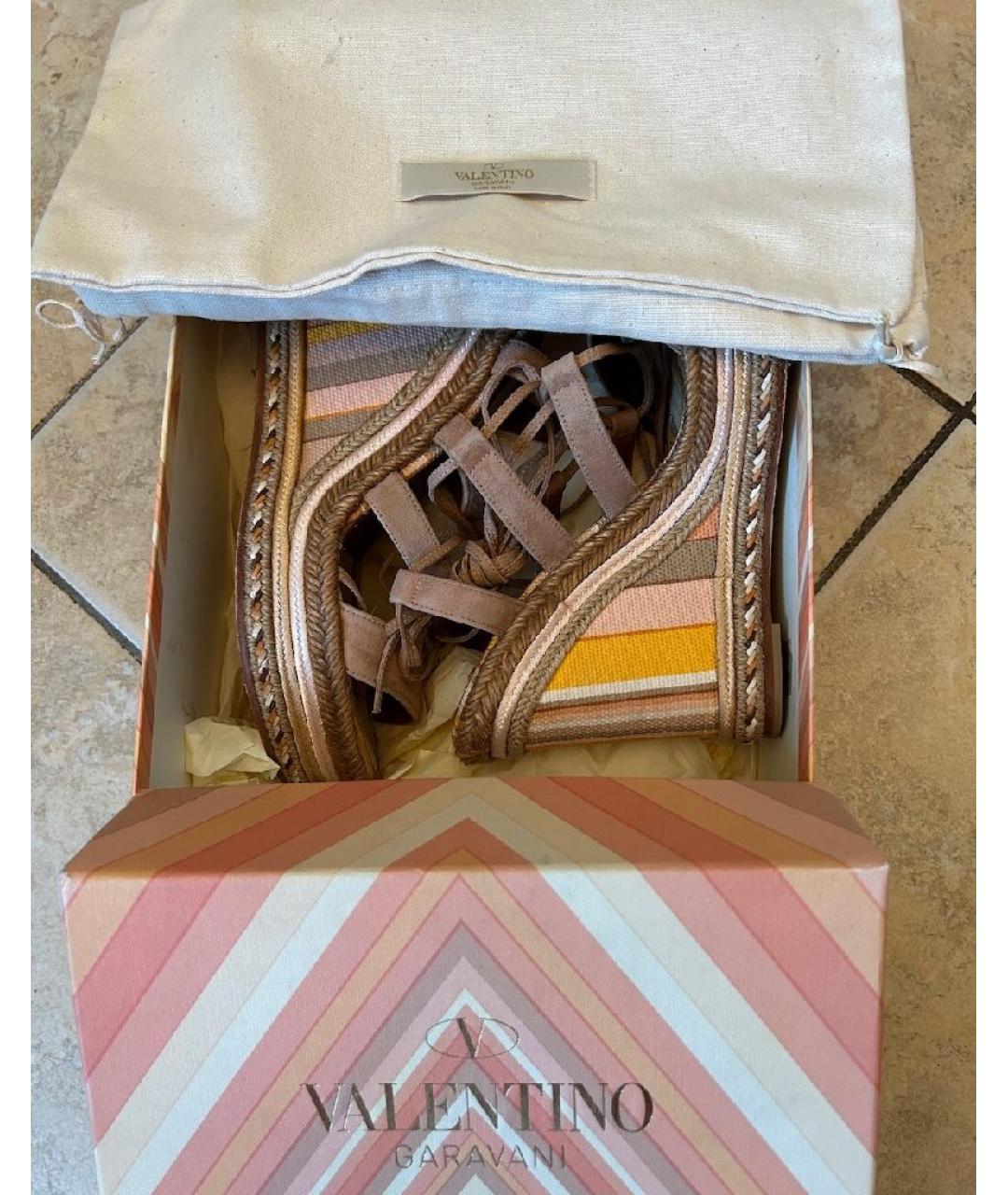 VALENTINO Мульти текстильные босоножки, фото 7