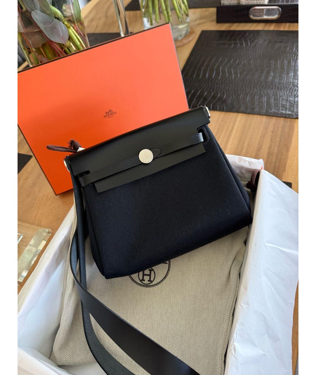 HERMES Черная сумка с короткими ручками, фото 3