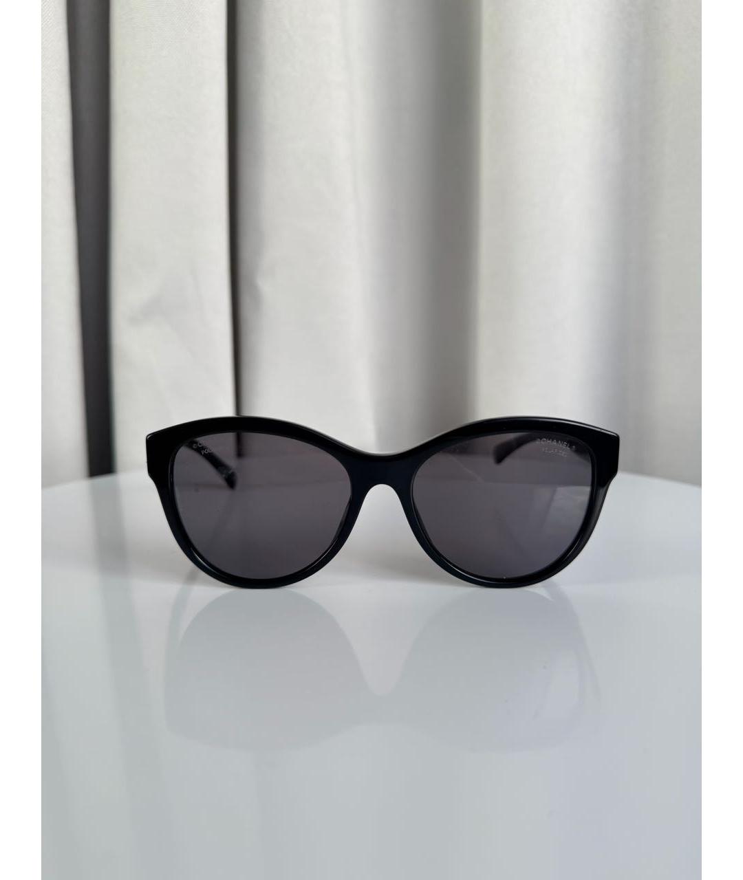 CHANEL Черные пластиковые солнцезащитные очки, фото 3