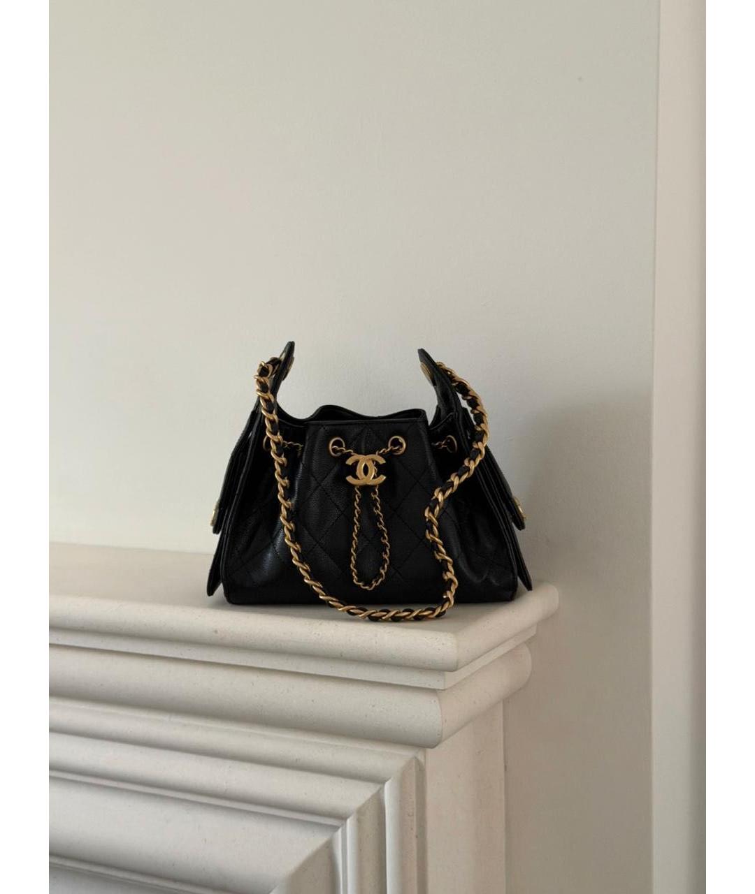 CHANEL Черная кожаная сумка через плечо, фото 5