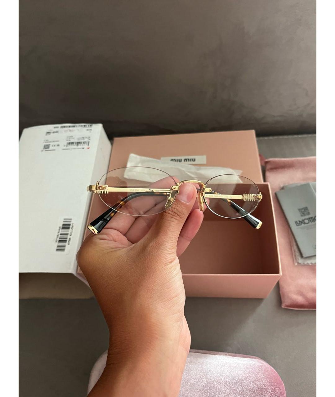 MIU MIU Золотые металлические солнцезащитные очки, фото 4