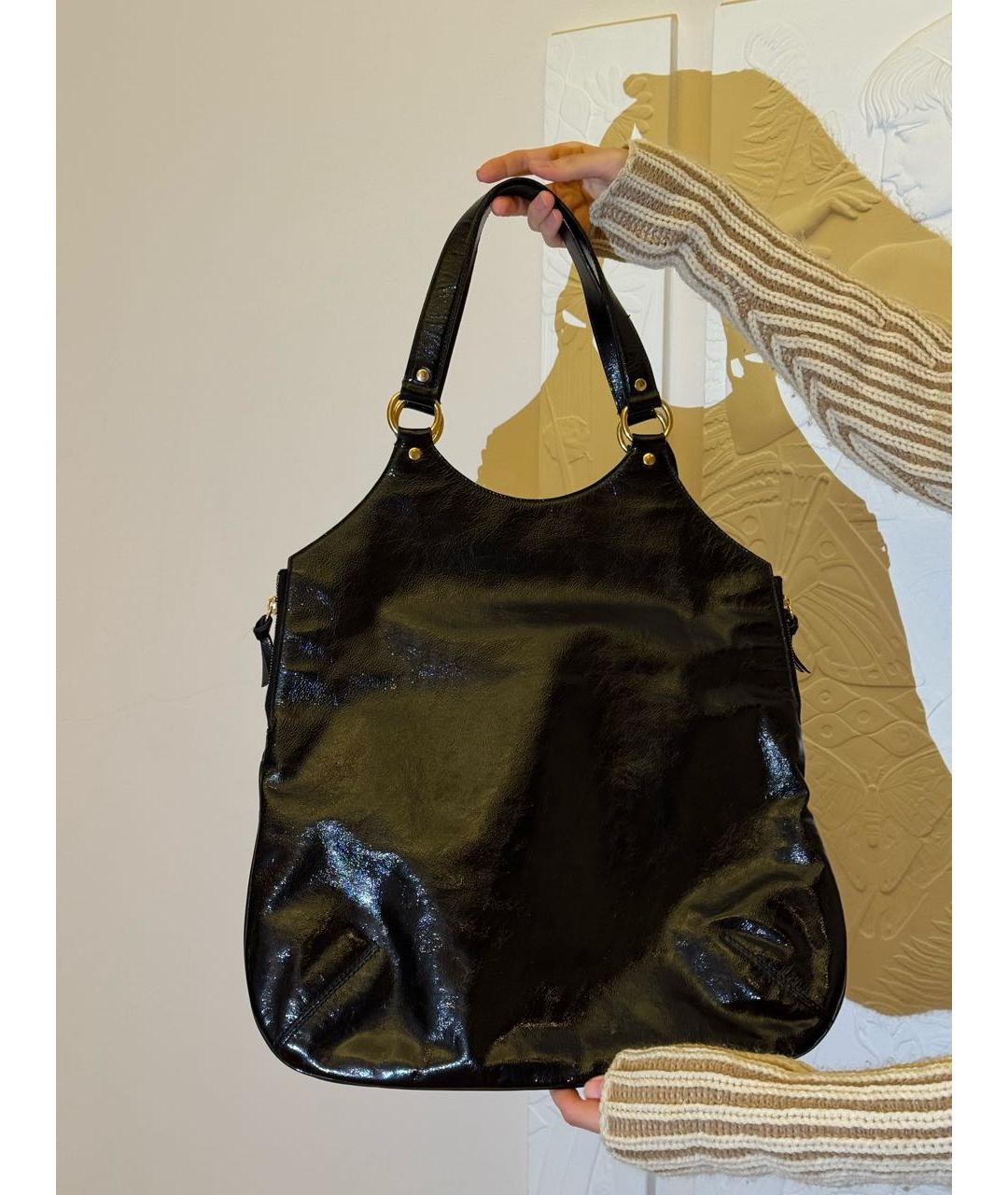 SAINT LAURENT Черная сумка тоут из лакированной кожи, фото 3