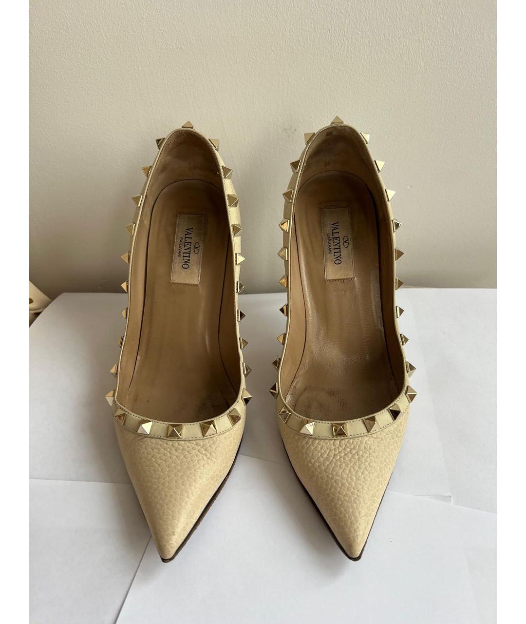 VALENTINO Бежевые кожаные туфли, фото 3