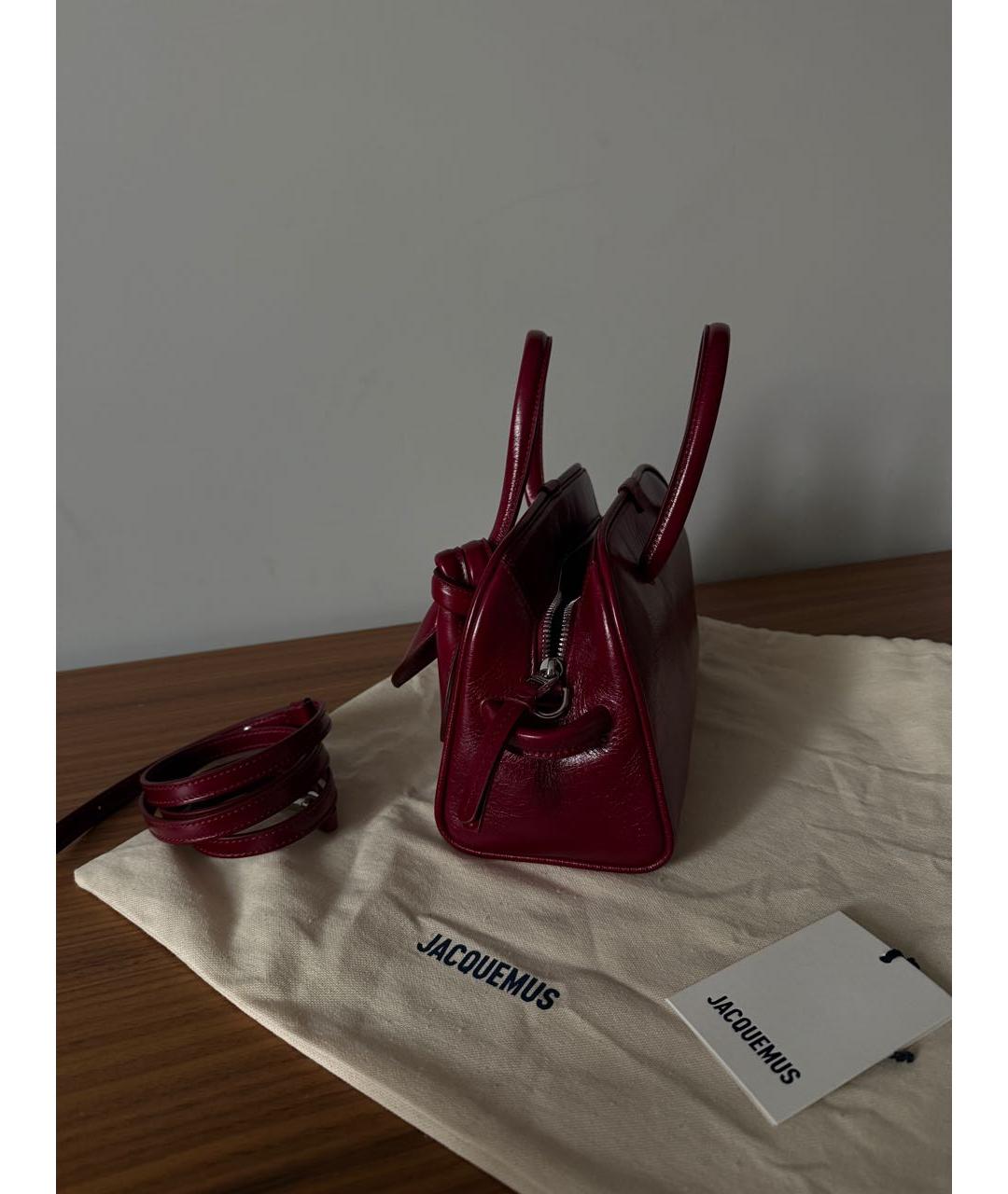 JACQUEMUS Бордовая кожаная сумка с короткими ручками, фото 5