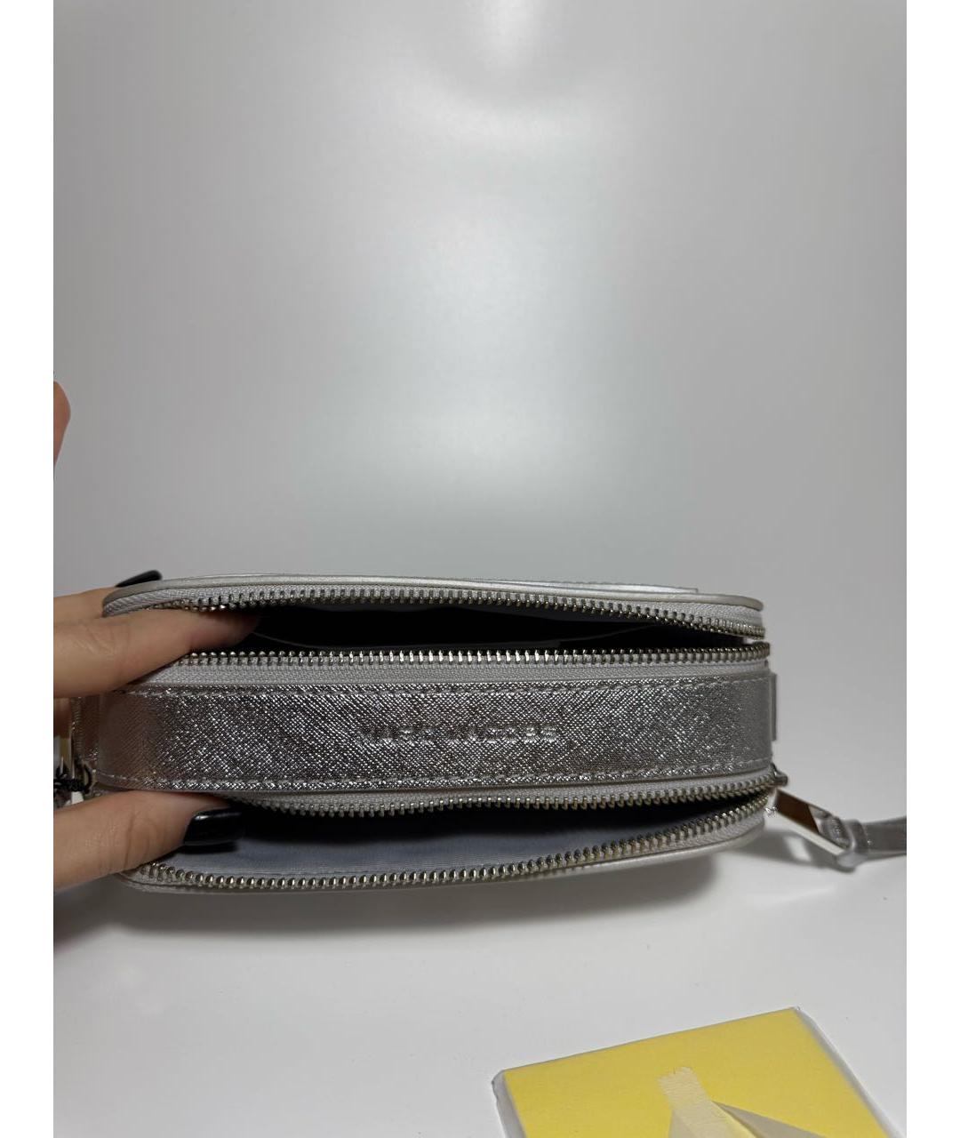 MARC JACOBS Серебряная кожаная сумка через плечо, фото 4