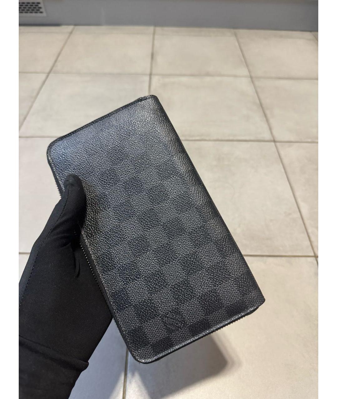 LOUIS VUITTON Черный кожаный кошелек, фото 5