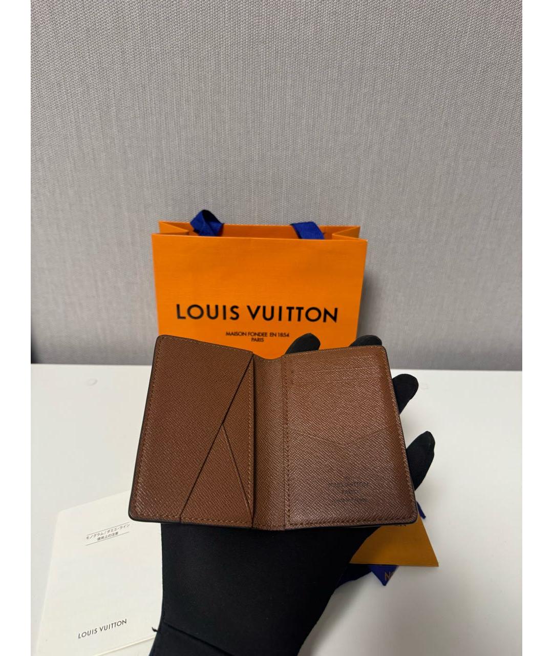 LOUIS VUITTON Коричневый кошелек, фото 4