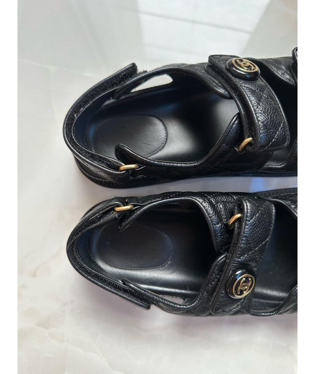 CHANEL Черные кожаные сандалии, фото 3
