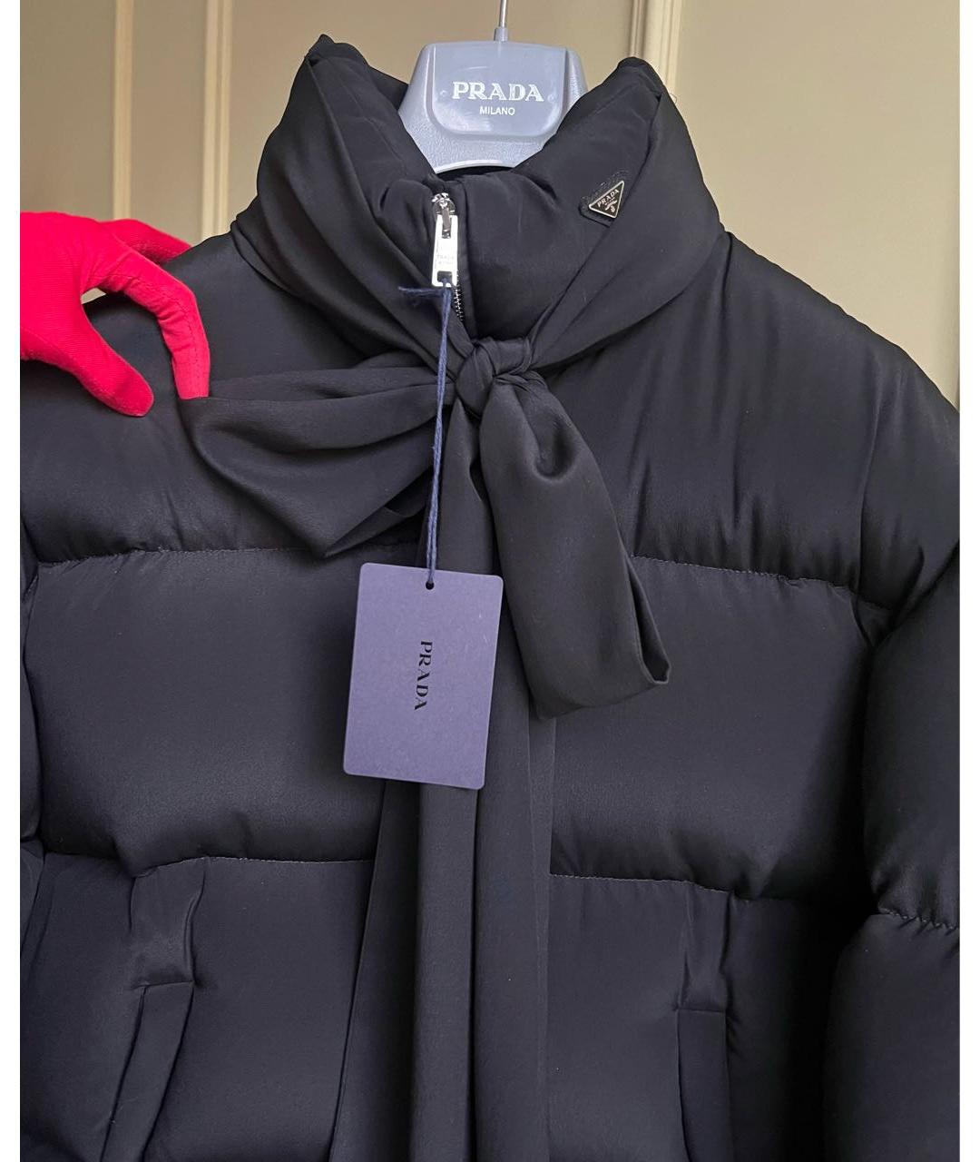 PRADA Черный шелковый пуховик, фото 3