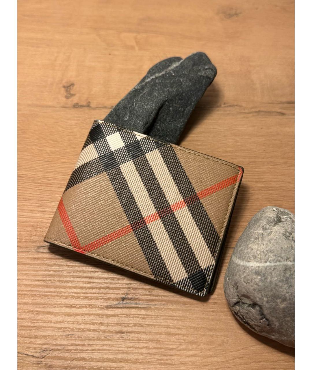 BURBERRY Бежевый кошелек, фото 4