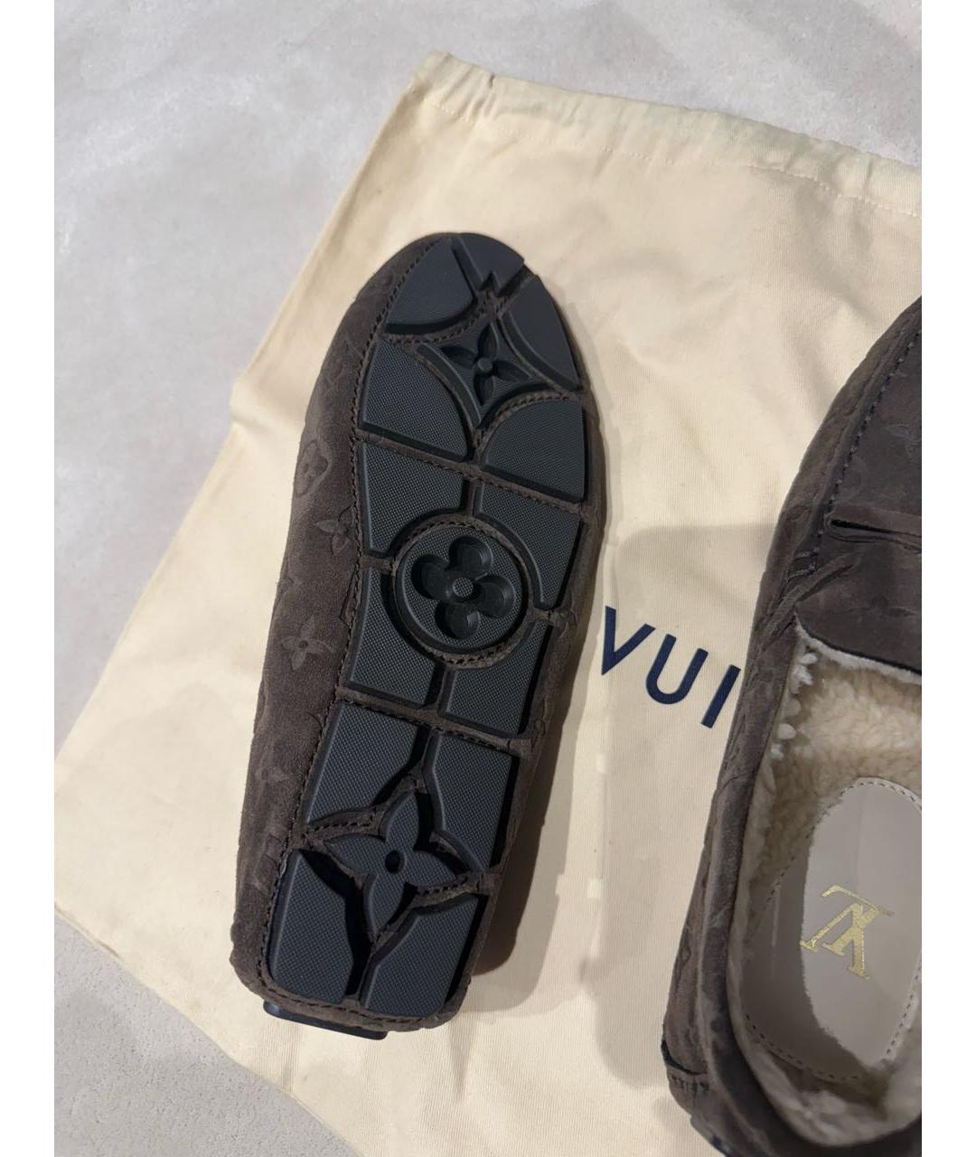 LOUIS VUITTON Коричневые замшевые мокасины, фото 6