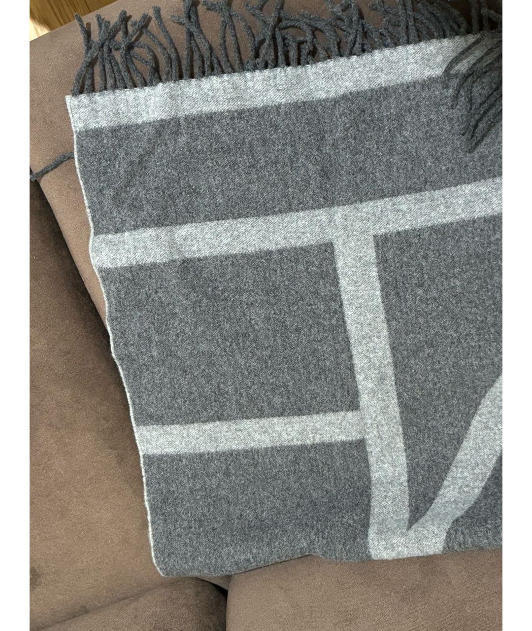 TOTEME Серый шерстяной шарф, фото 4