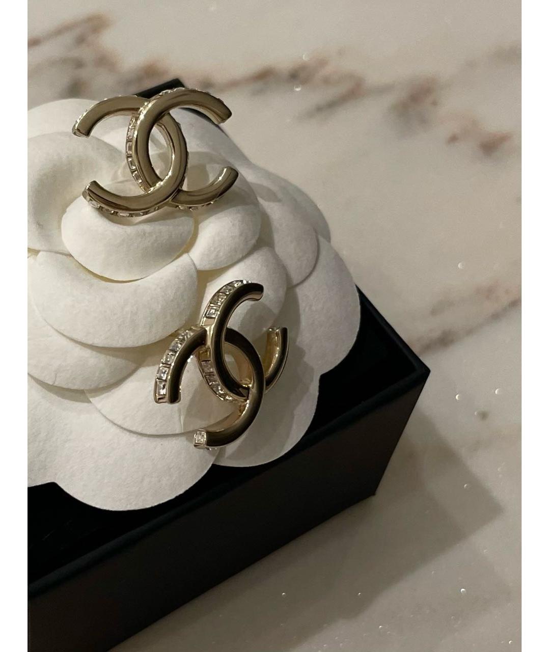 CHANEL Золотые металлические серьги, фото 3