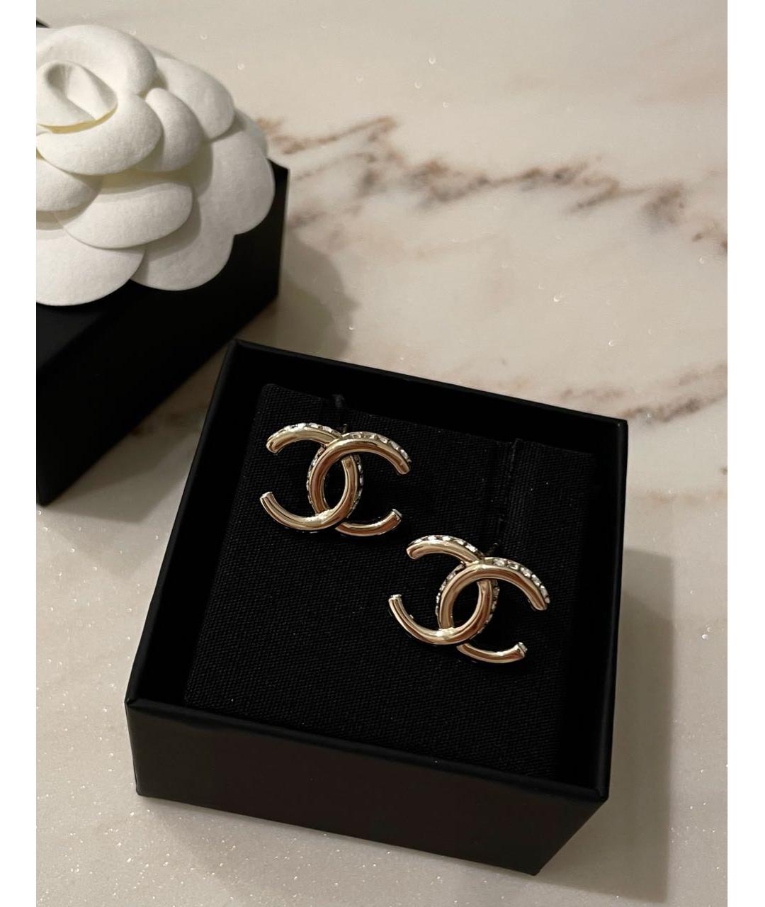 CHANEL Золотые металлические серьги, фото 4