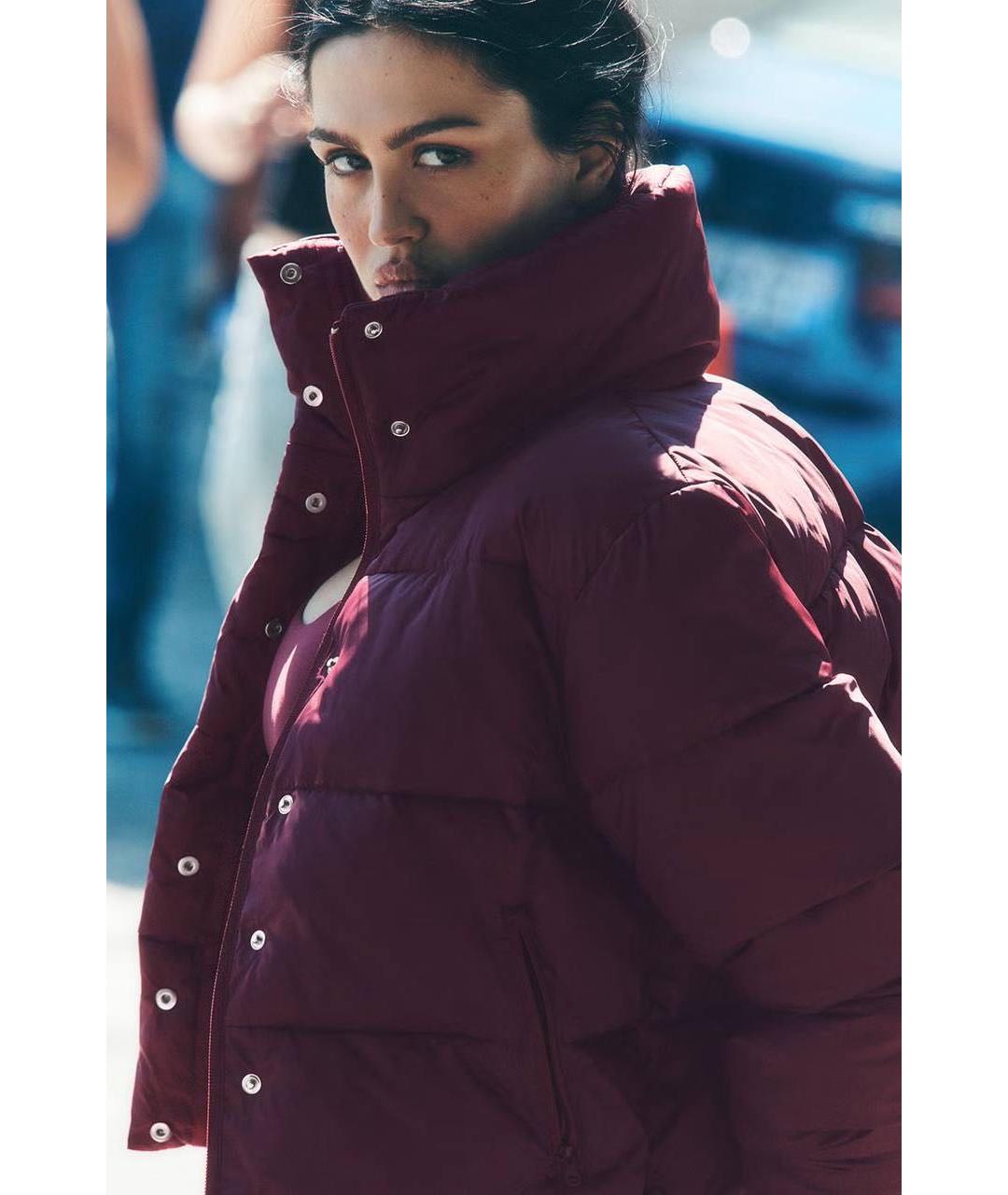 ALO YOGA Бордовый полиэстеровый пуховик, фото 6